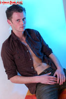 Model Rich Green Naked Gay English Lad Uncut Enjoys Swimming