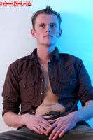 Model Rich Green Naked Gay English Lad Uncut Enjoys Swimming