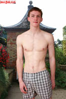 Model Dan Curren Naked Straight English Lad Uncut Enjoys Soccer & Basketball