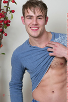 Model Deano Naked Straight English Lad Uncut Enjoys Boxing