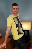 Model Mike Wade Naked Straight English Lad Uncut Enjoys Football