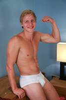 Model Dan Hague Naked Straight English Lad Uncut Enjoys Gym & Football