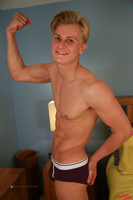 Model Josh Hesketh Naked Straight English Lad Uncut Enjoys Gym & Squash