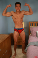 Model Harry Wilson Naked Straight English Lad Uncut Enjoys Gym & Football