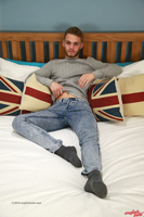 Model Ronan Scott Naked Straight English Lad Uncut Enjoys Muay Thai
