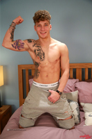 Model Brandon Myers Naked Straight English Lad Uncut Enjoys Gym and Football