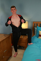 Model Zane Bradshaw Naked Straight English Lad Uncut Enjoys Football