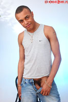 Model Tyson Royce Naked Gay English Lad Uncut Enjoys Football & Horse Riding