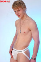 Model Donny James Naked Straight English Lad Uncut Enjoys Rugby, Boxing, Basketball & Tennis