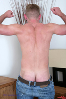 Model Brett Kent Naked Straight English Lad Uncut Enjoys Football & boxing