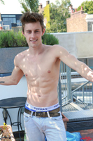 Model Cameron Donald Naked Straight English Lad Uncut Enjoys Rowing & Gym