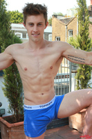 Model Cameron Donald Naked Straight English Lad Uncut Enjoys Rowing & Gym