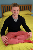 Model Harry Long Naked Straight English Lad Uncut Enjoys Rugby & Gym