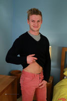 Model Harry Long Naked Straight English Lad Uncut Enjoys Rugby & Gym