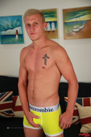 Model Max Clayton Naked Straight English Lad Uncut Enjoys Football & Gym