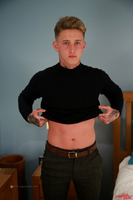 Model Lachlan Scott Naked Straight English Lad Uncut Enjoys Gym