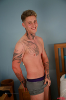 Model Lachlan Scott Naked Straight English Lad Uncut Enjoys Gym