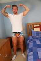 Model Hudson Scott Naked Straight English Lad Uncut Enjoys Gym & Football