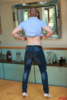 Model Martin Ivanov Naked Straight English Lad Uncut Enjoys Gym
