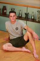Model Flynn Peacock Naked Straight English Lad Uncut Enjoys Gym
