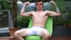 Straight Young Boxer Kieran Wanks his Thick Uncut Cock & Shoots his Load!