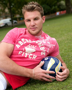 Englishlads.com: Str8 footballer Bailey