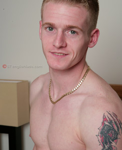 Englishlads.com: Str8 hunk Jack