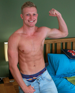 Englishlads.com: Straight Young Pup Marcus gets his 1st Man-Handling & his Uncut Cock Shoots Big!