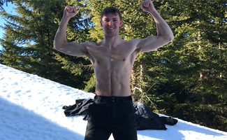 Otto's Self Filmed Video Wanking his Uncut Cock on the Ski Slopes EL Premium