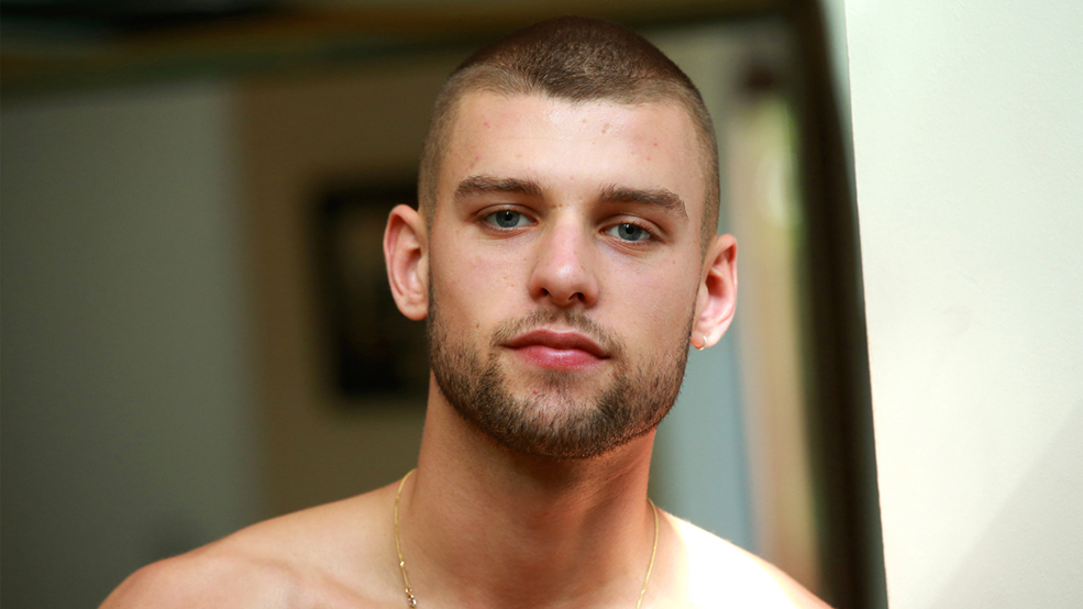 Bonus Video of Rufus Fitzroy's Photo Shoot - Handsome Young Boxer Shows Off His Ripped Body!
